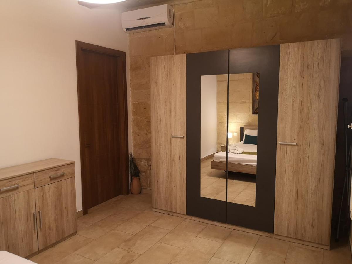 Villa Two Gate Town House Senglea Exterior foto